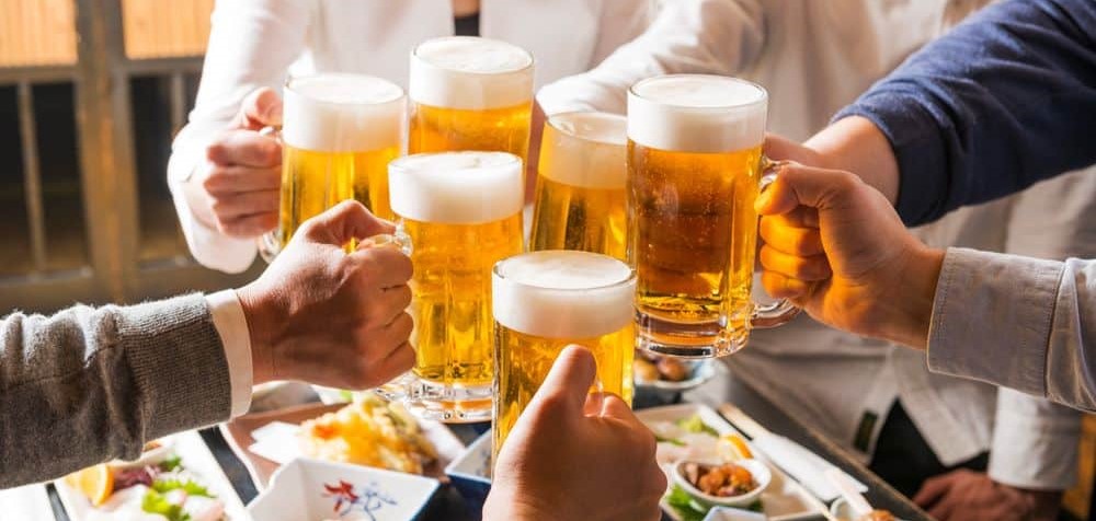 Biergist: Wonderlijk voor je Haar en Huid, of een Verborgen Dikmaker? De feiten op een rij