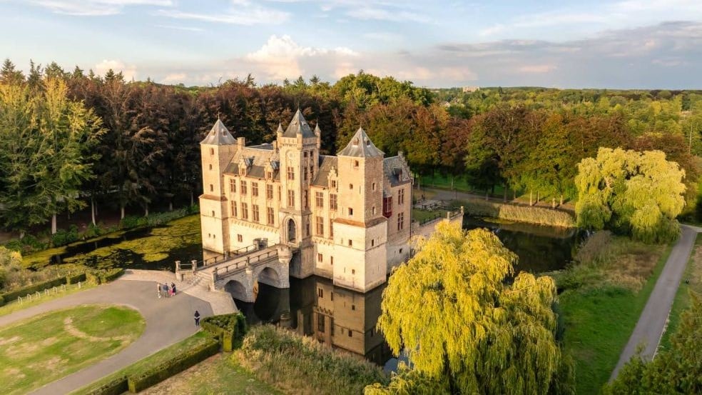 Brugse Ommeland Tips: picknicken, packraften en overnachten midden de maïsvelden